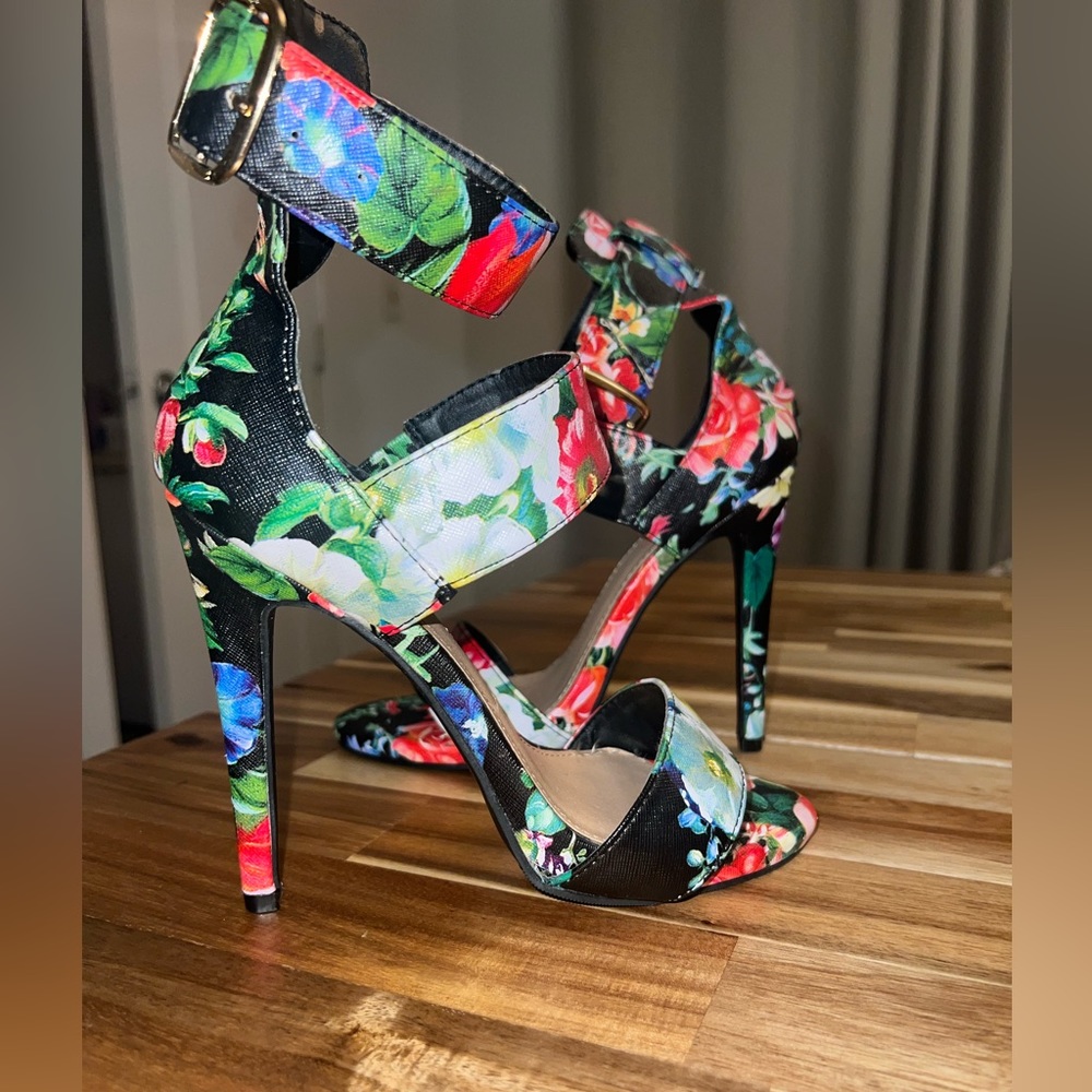 Flower Heel Sandals